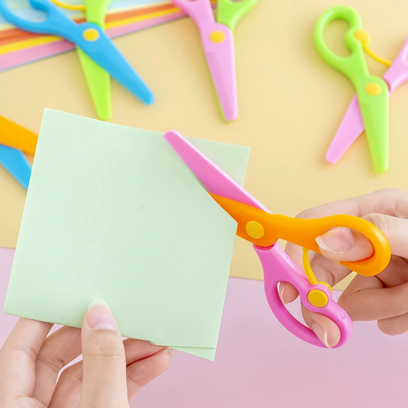 Gunting Plastik Sambungan Warn - Baby Food Scissors ulasan dan harga